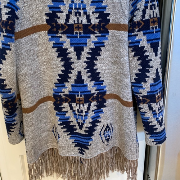 Santa Fe Style Sweater - Picture 2 of 3